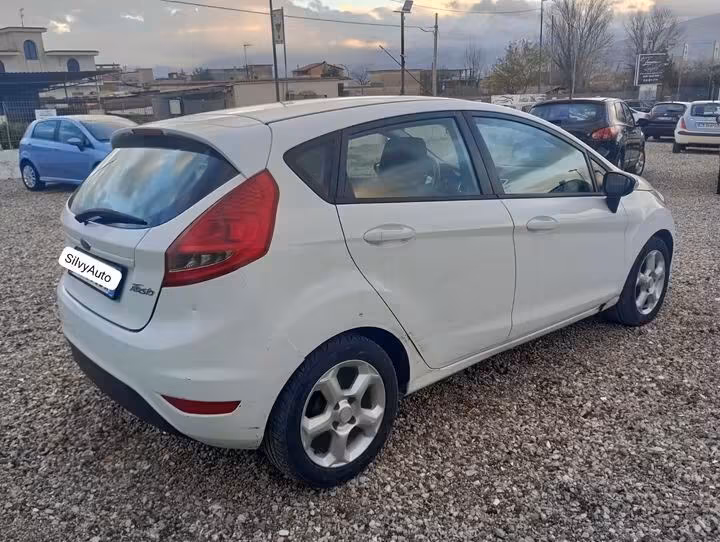 Ford Fiesta Fiesta+ 1.4 5 porte Bz.- GPL