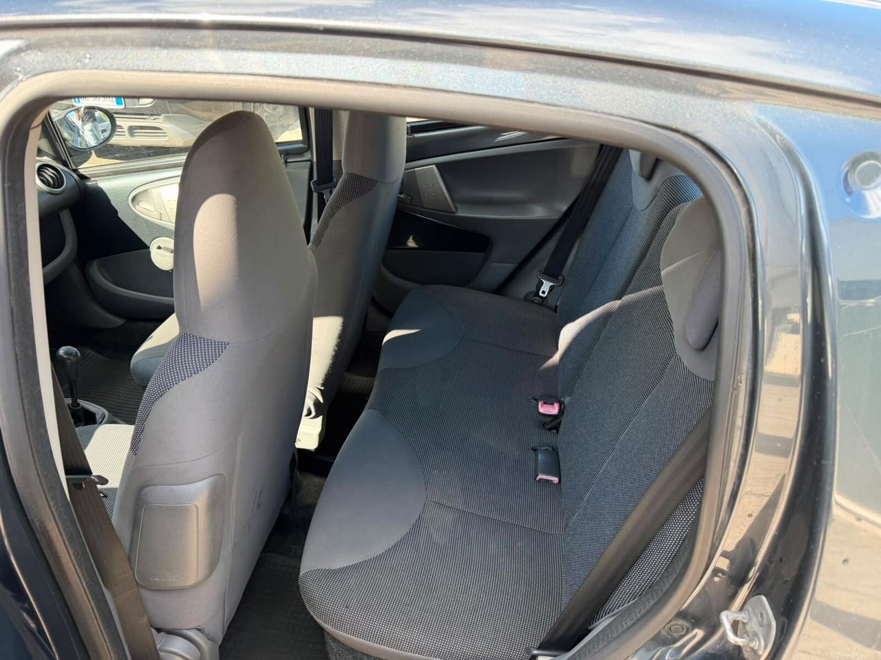 Peugeot 107 1.4 HDi 5p. Plaisir