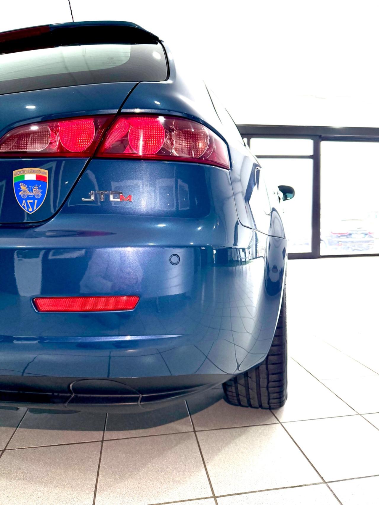 Alfa Romeo 159 1.9 JTDm Sportwagon Distinctive