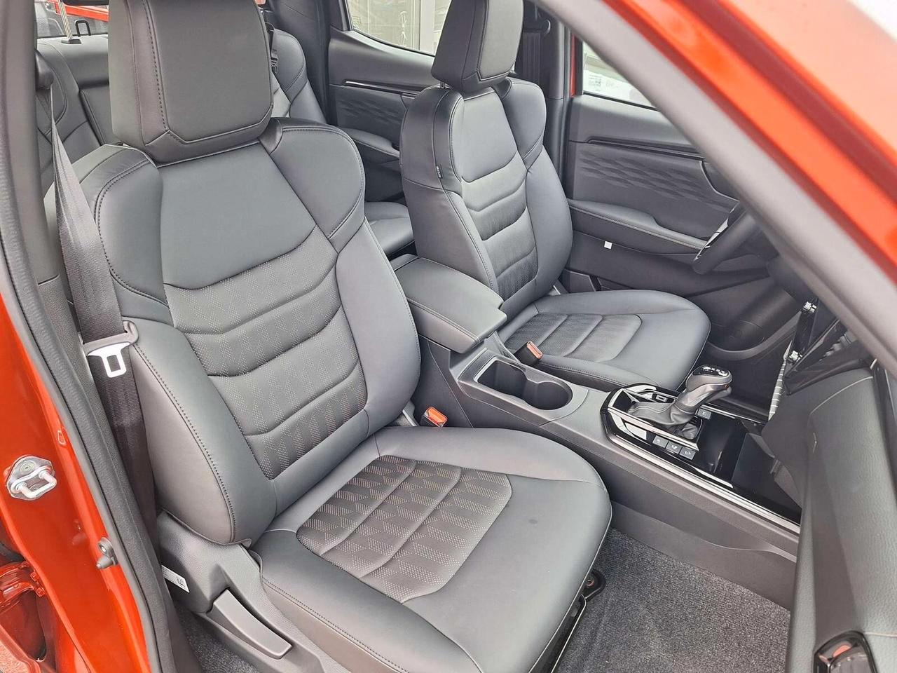 Isuzu D-Max N60 1.9 aut. Crew Nitro Sport Cab