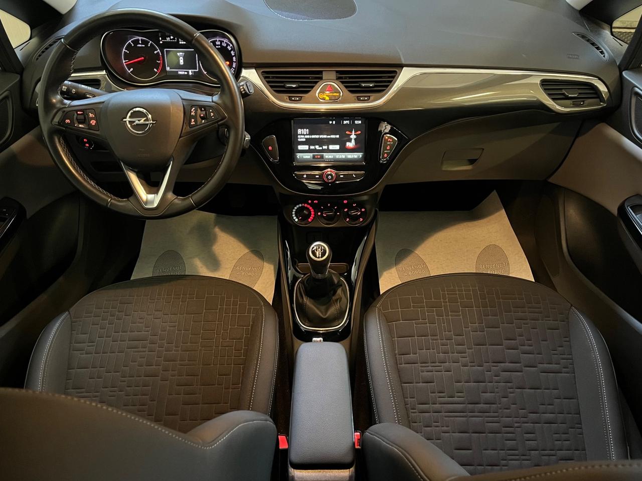 Opel Corsa 1.4 75 CV 5 porte Innovation