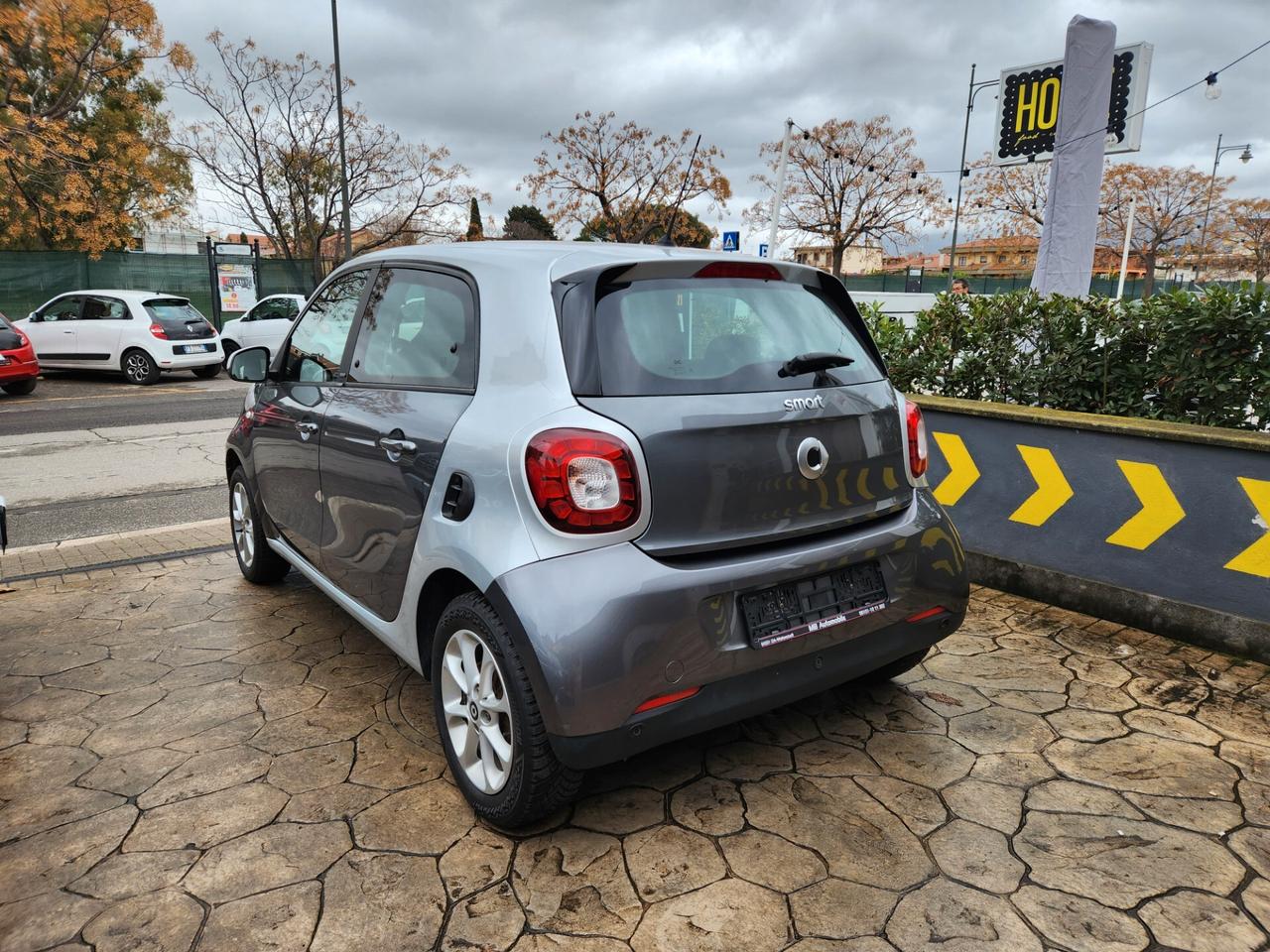 Smart ForFour 70 1.0 Allestimento Super Passione 2017