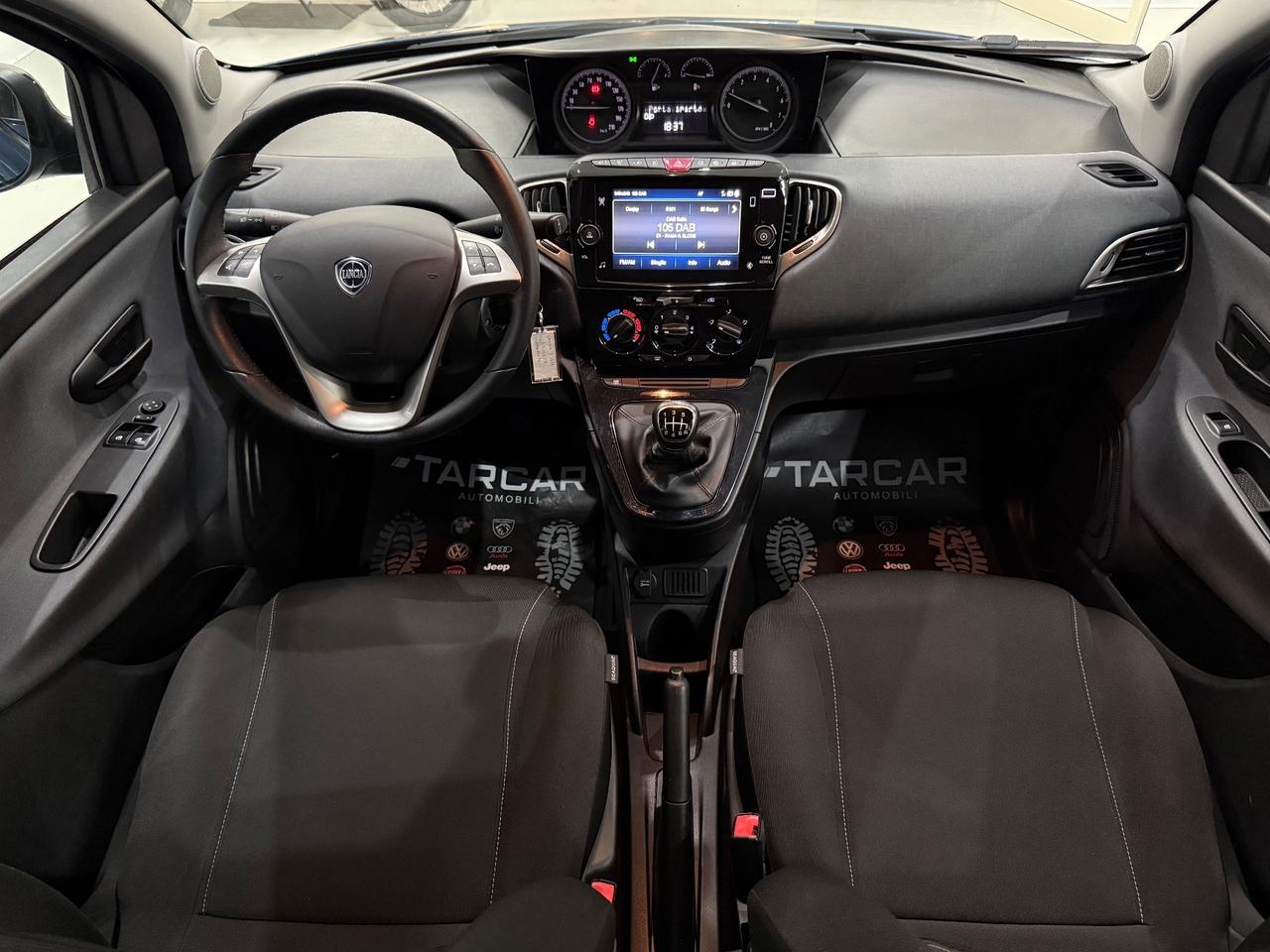 Lancia Ypsilon 1.0 FireFly S&S Hybrid Gold