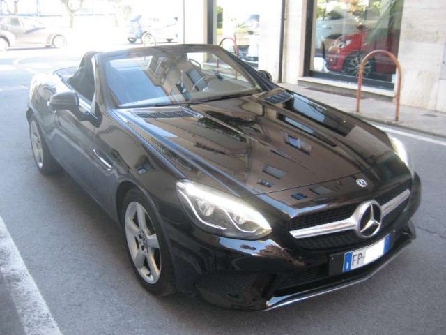 MERCEDES-BENZ SLC 200 SPORT