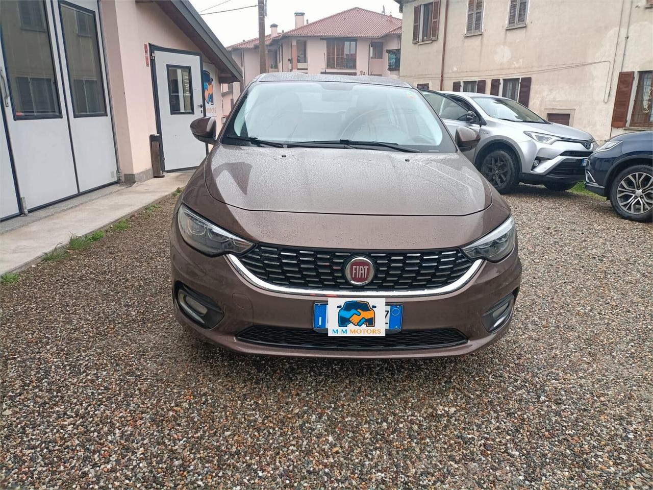Fiat Tipo 1.6 Mjt 4 porte Lounge
