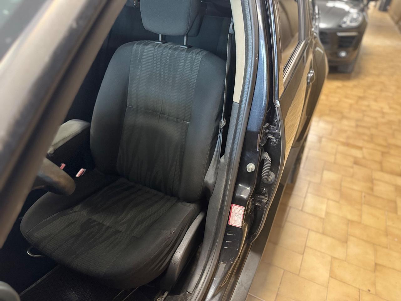 Dacia Duster 1.5 dCi 110CV 4x4 Lauréate