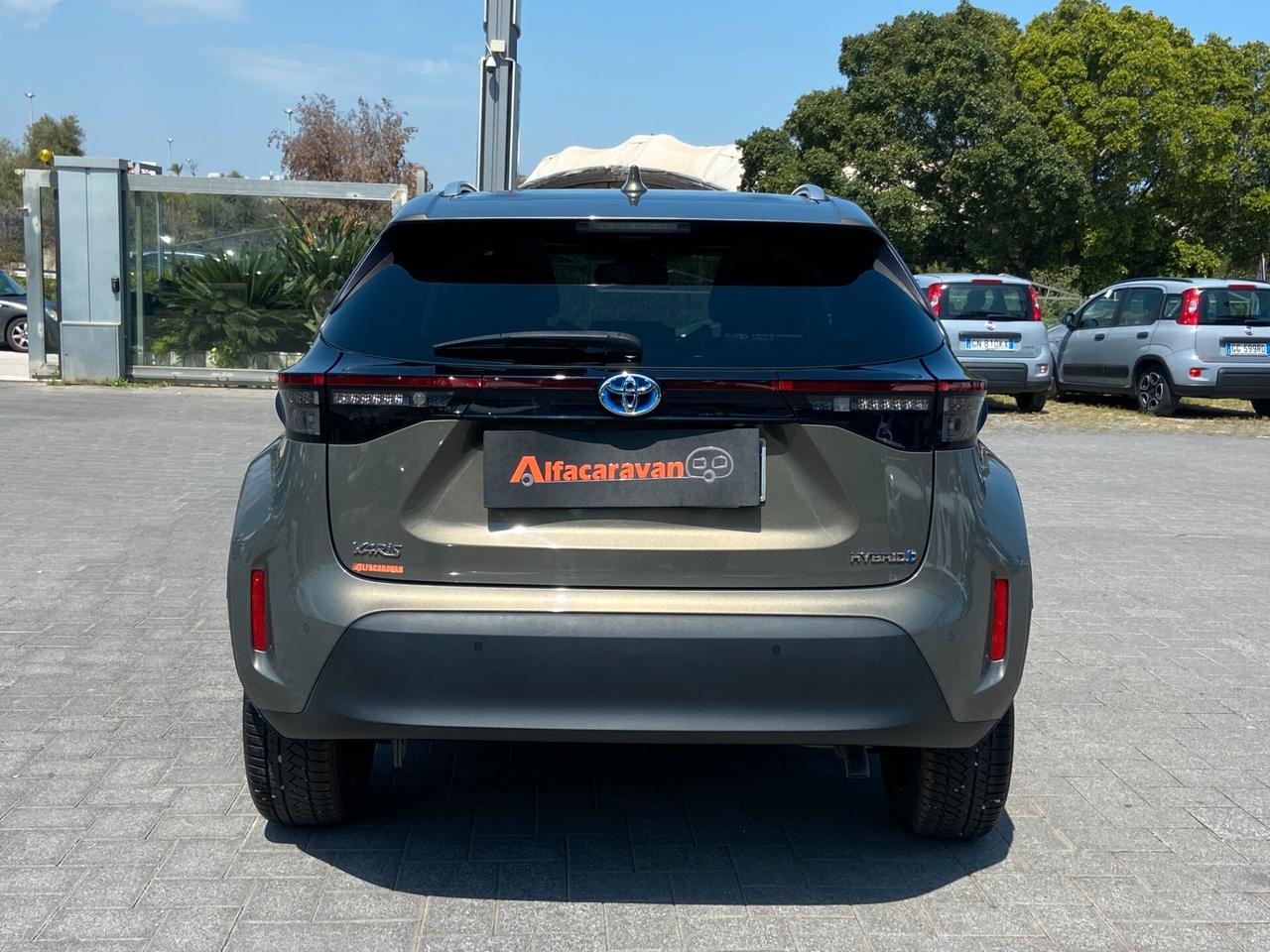 Toyota Yaris Cross 1.5h Lounge fwd 116cv e-cvt