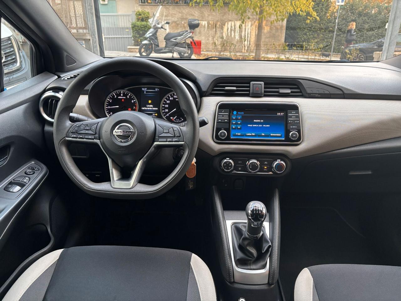 Nissan Micra 1.0L 12V 5 porte Business