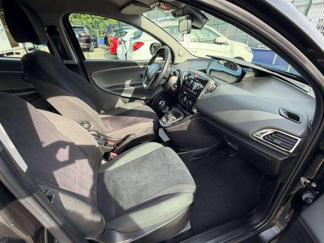 LANCIA Ypsilon Ypsilon III1.2 8v Silver s/c.traz.,esp s