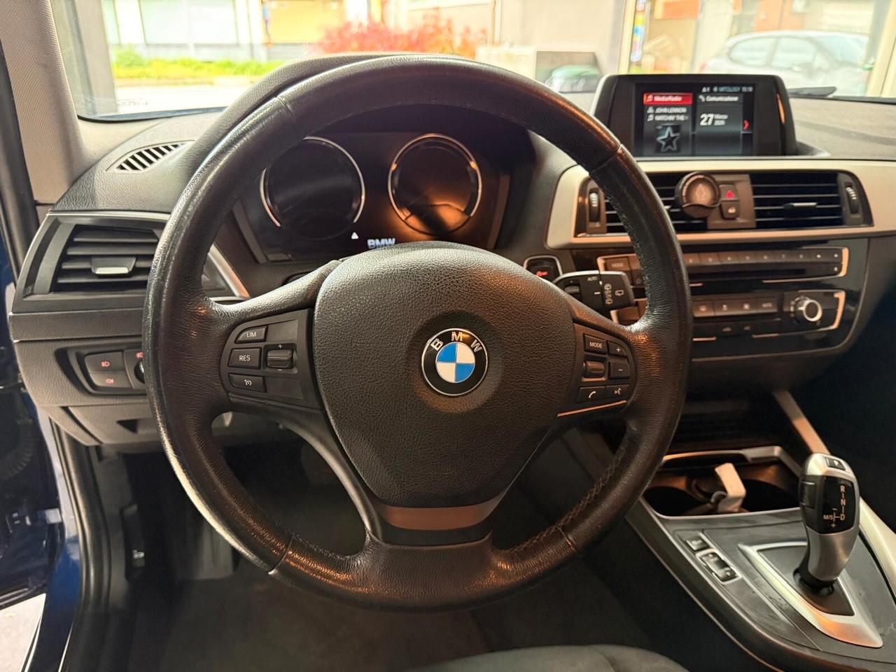 Bmw 118d 5p. Business auto