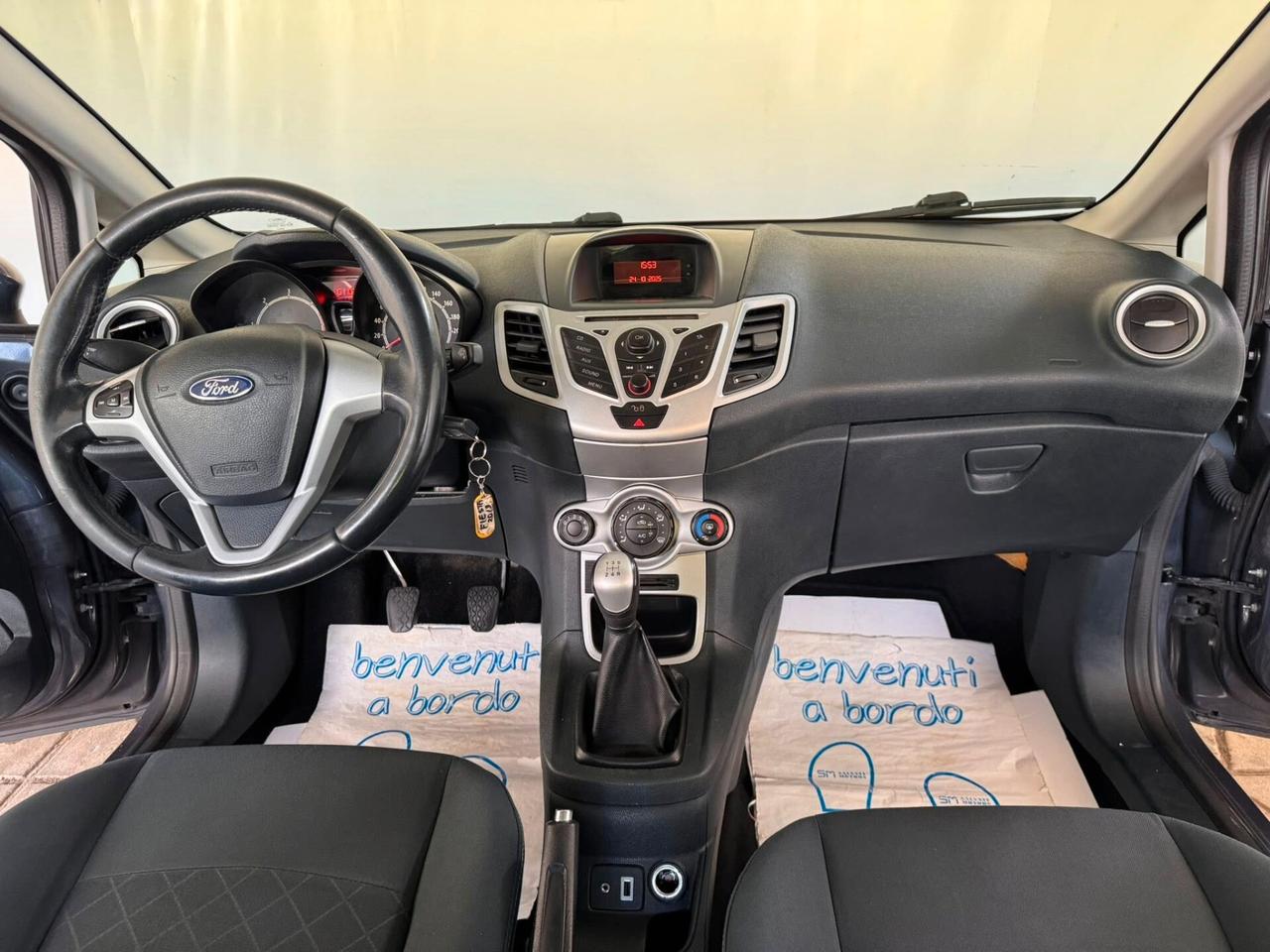 Ford Fiesta Ikon 1.4 TDCi 70CV 5p. Business