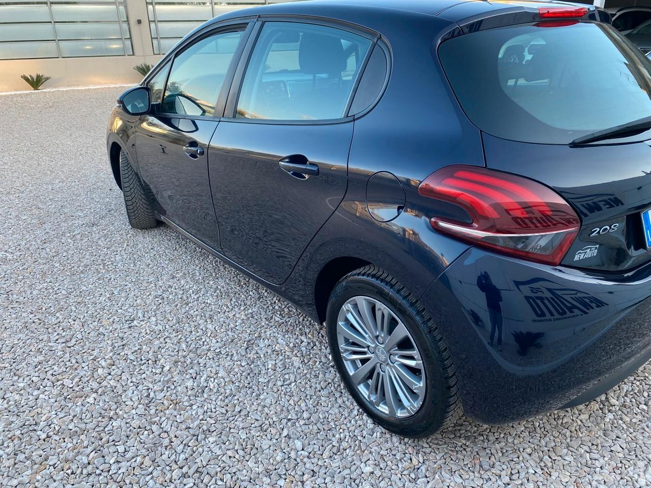 Peugeot 208 BlueHDi 75 5 porte Active