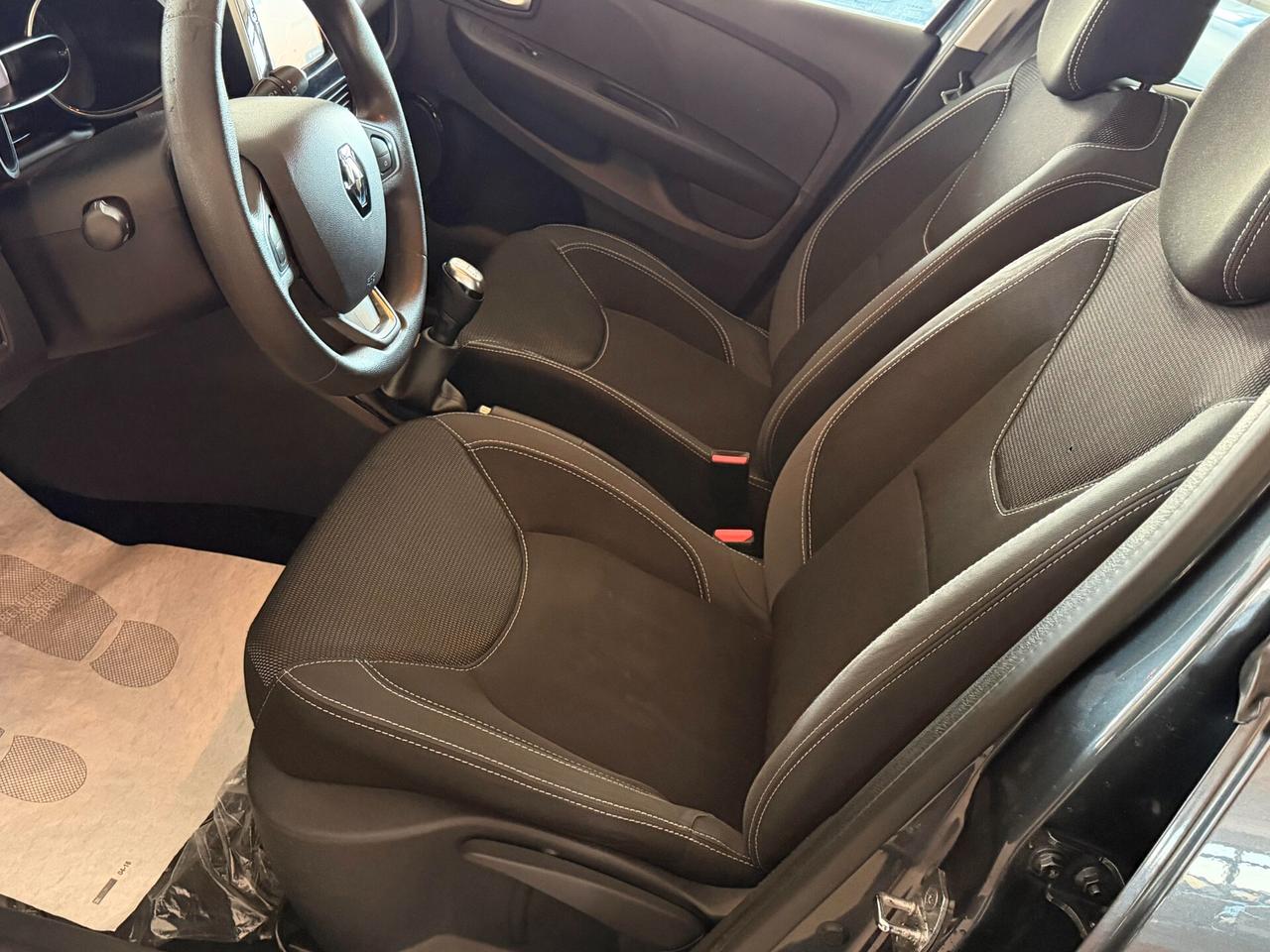 Renault Clio 1.5 DCI 90 cv. ENERGY BUSINESS (Nav)