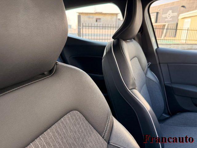 RENAULT Clio Full Hybrid E-Tech 140 CV 5 porte R.S. Line