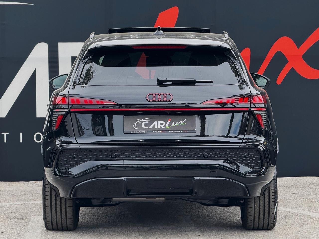 Audi Q3 TDI S line 150CV S-tronic TETTO NEW MODEL