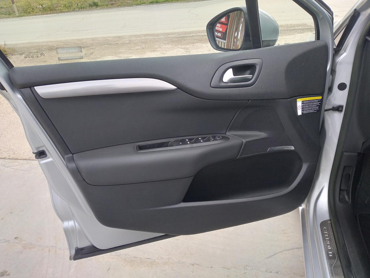 Citroen C4 1.6 e-HDi 115 airdream Exclusive