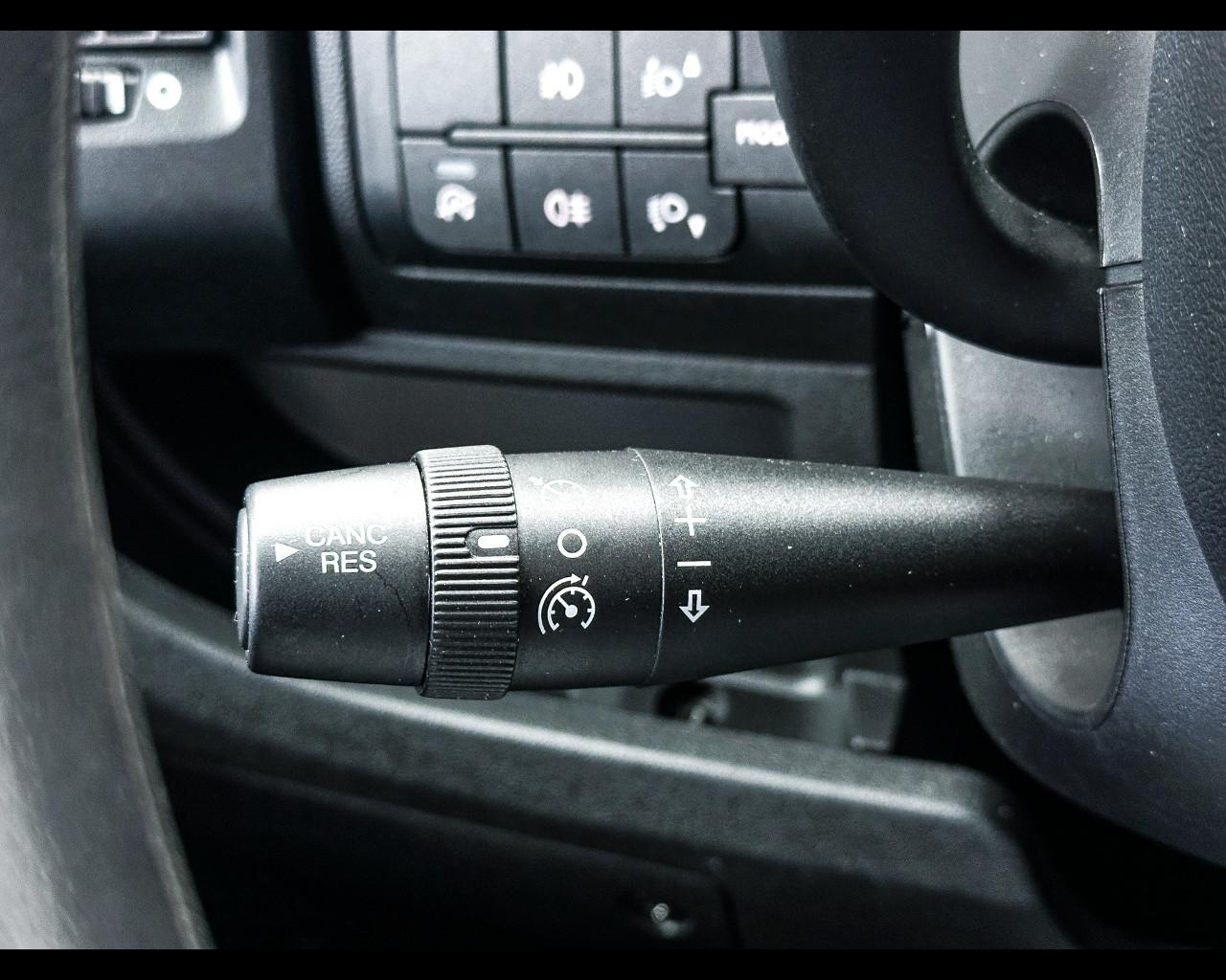 PEUGEOT Boxer (3ª serie) - Boxer 330 2.2 BlueHDi 120 S&S PC-TN Furgone