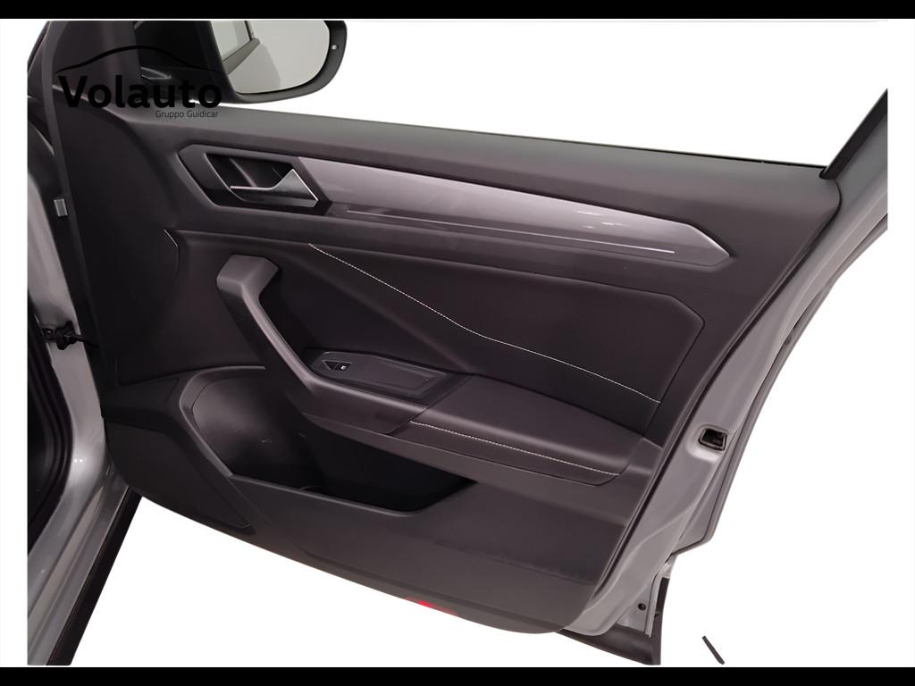 VOLKSWAGEN T-Roc 2022 - T-Roc 1.0 tsi Style 110cv