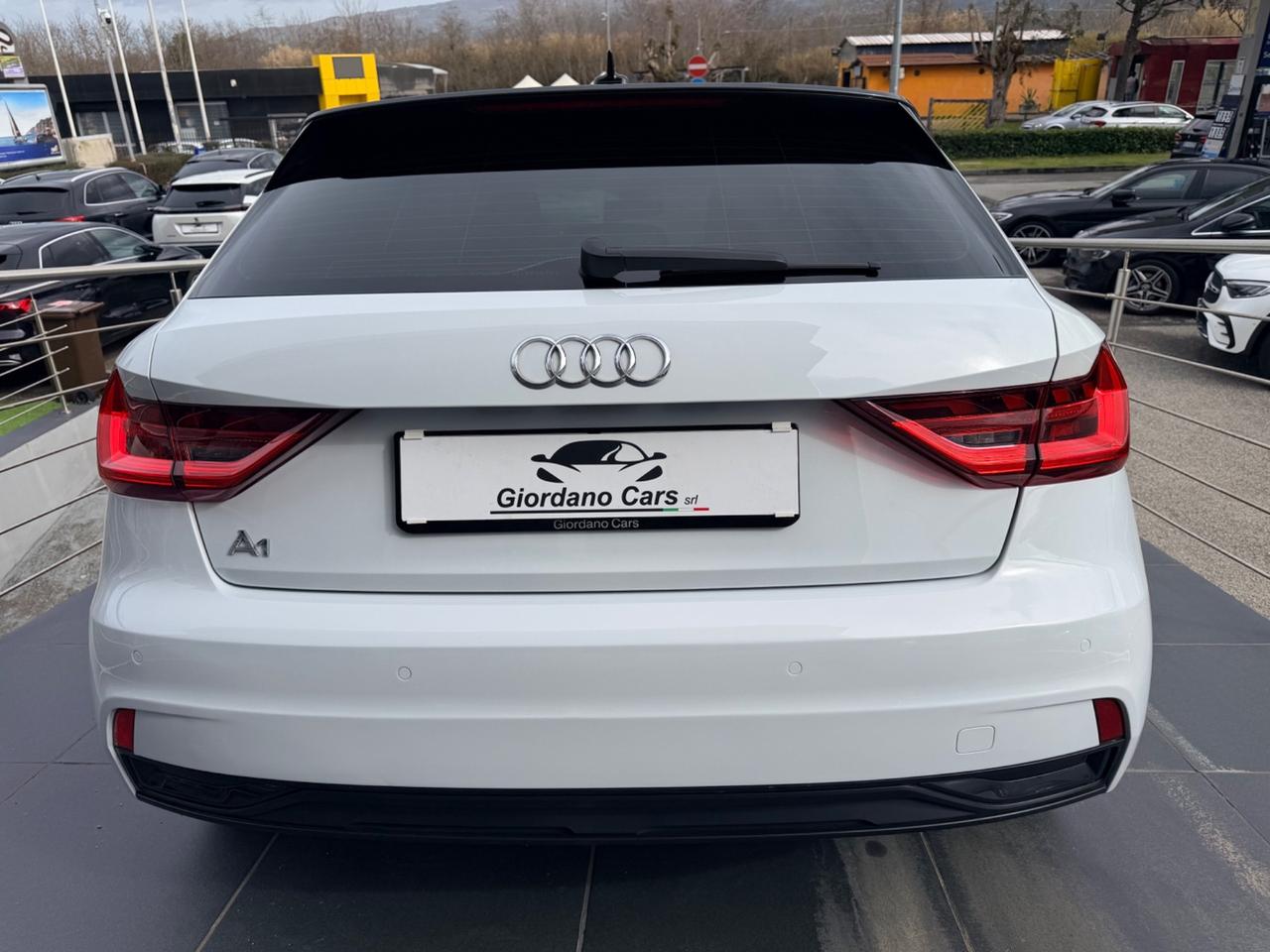 Audi A1 SPB 30 TFSI S tronic line edition per neopatentati