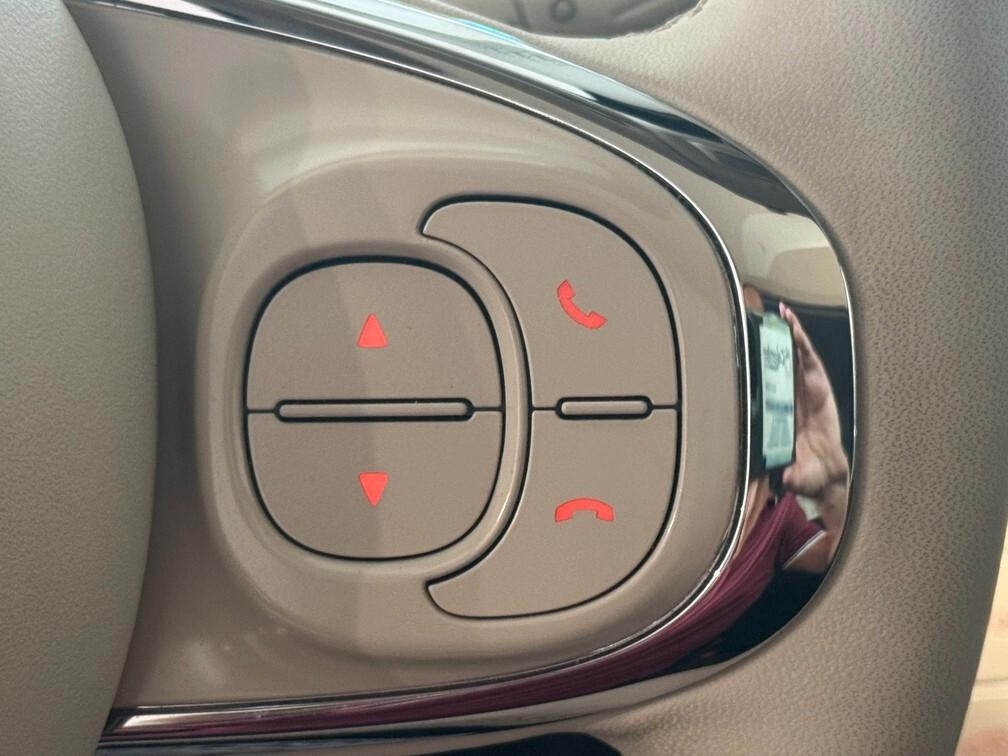 Fiat 500 1.0 hybrid Dolcevita 70cv Virtual Navi App Conn 15" Neopat