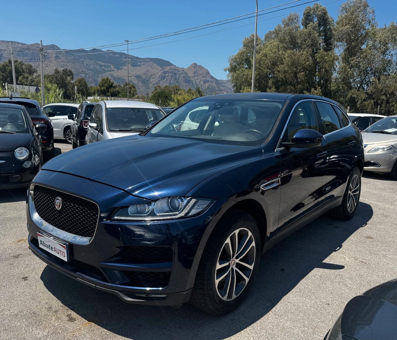 Jaguar F-Pace 2.0 D 180 CV AWD Prestige