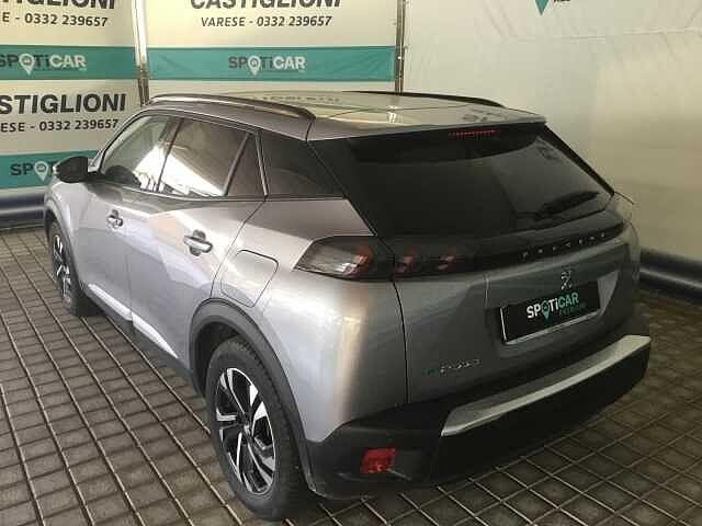 Peugeot 2008 Allure Pack motore elettrico 136 CV - Usata