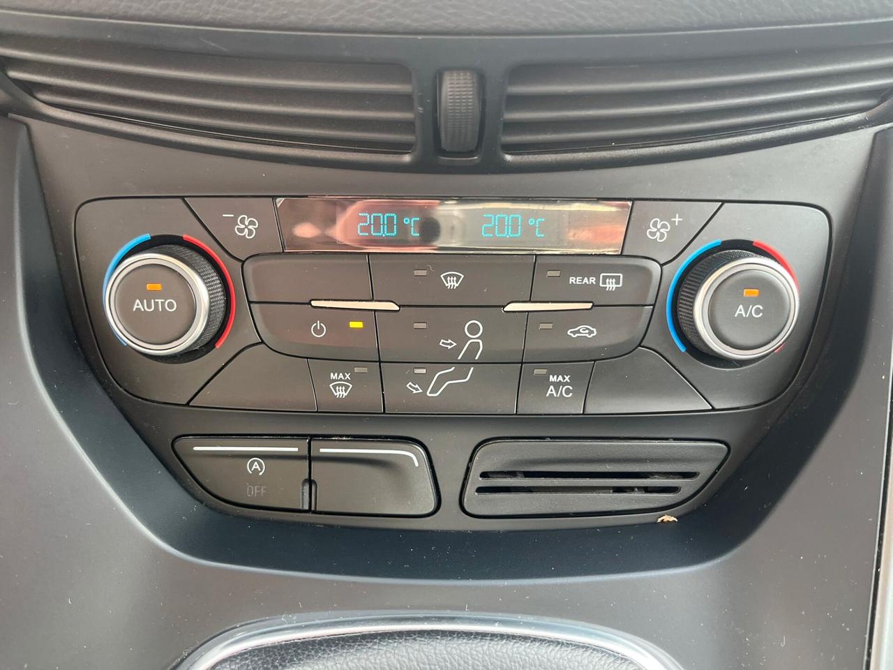 Ford Kuga 1.5 TDCI 120 CV S&S 2WD Plus