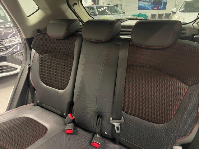 RENAULT Captur 1.5 dCi 90 CV EDC Project Runway