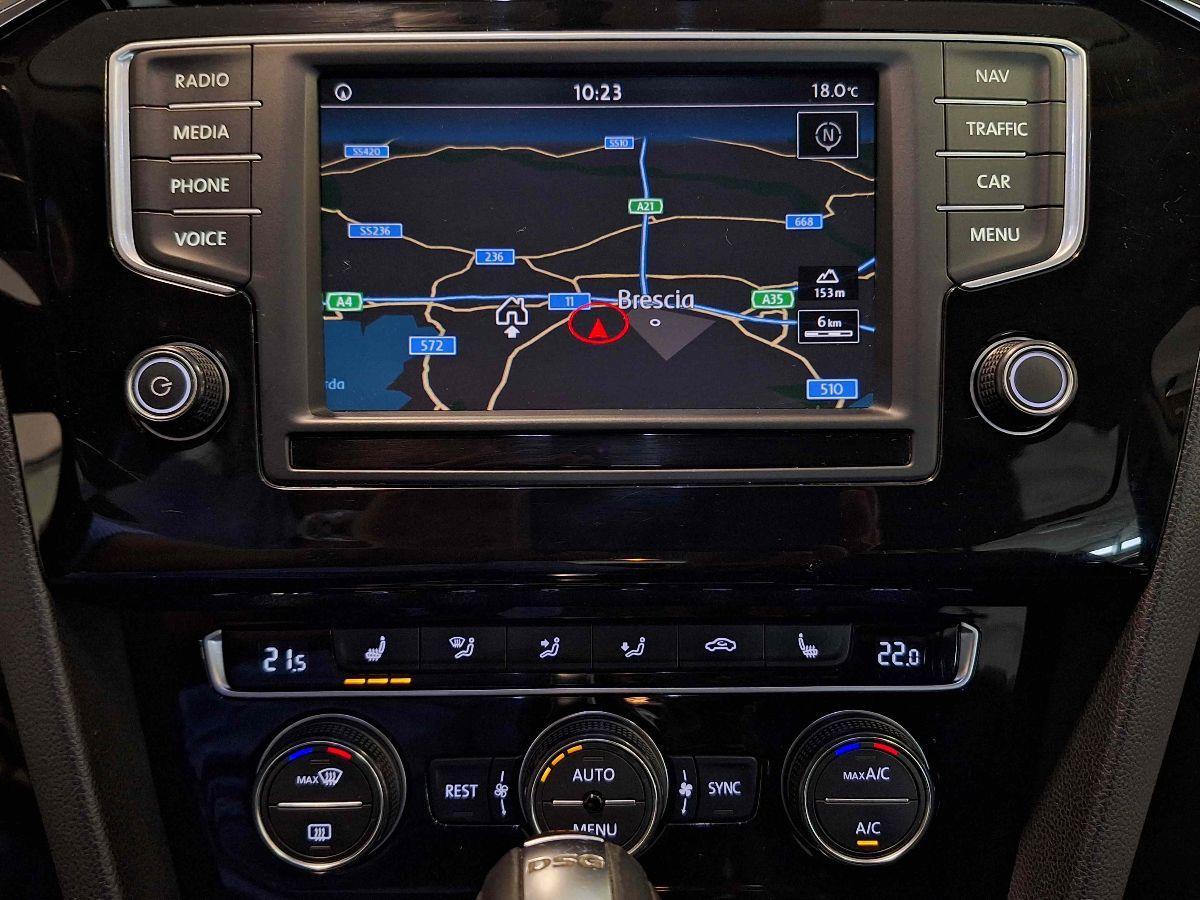 VOLKSWAGEN Passat Var.2.0 TDI 190 4MOT DSG High.BMT - CONTO VENDITA