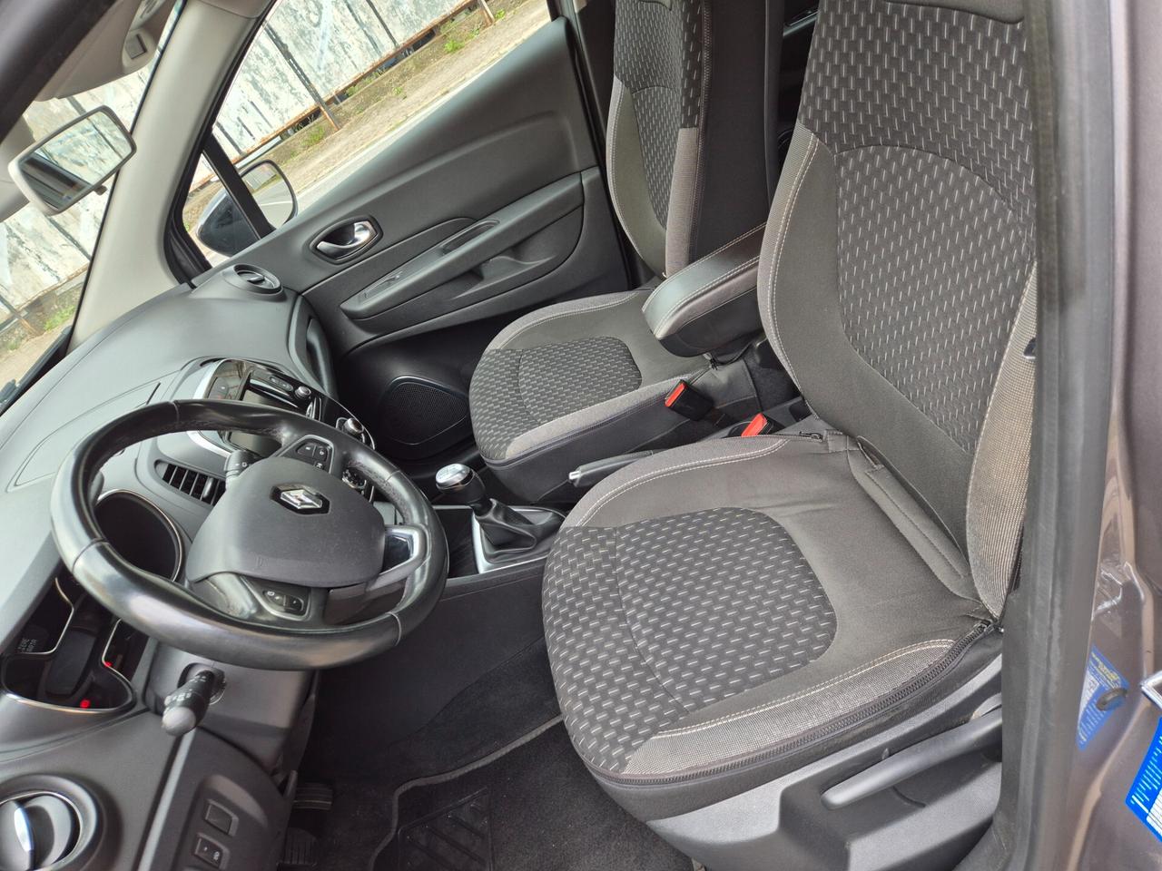 Renault Captur 1.5 Dci 90cv 2018 euro6 unico prop
