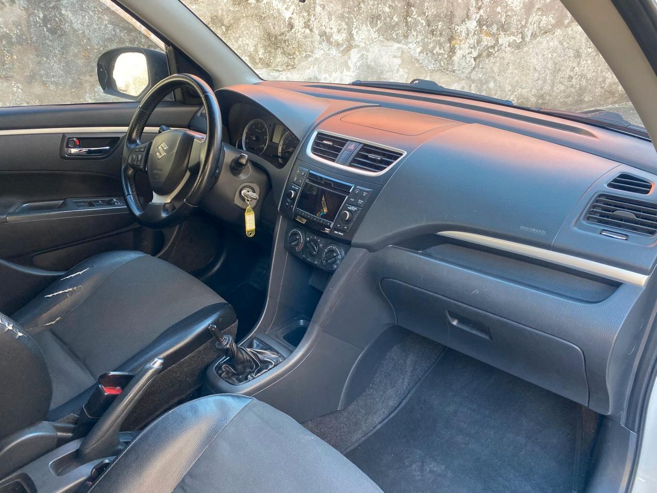 Suzuki Swift 1.3CC diesel 12 mesi garanzia-2015