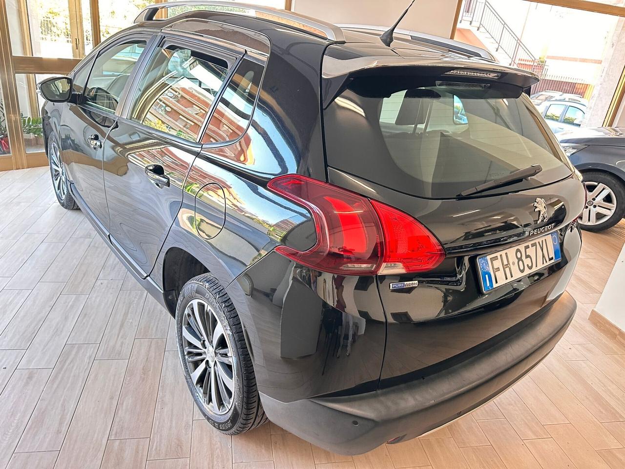 Peugeot 2008 PureTech 82 Allure