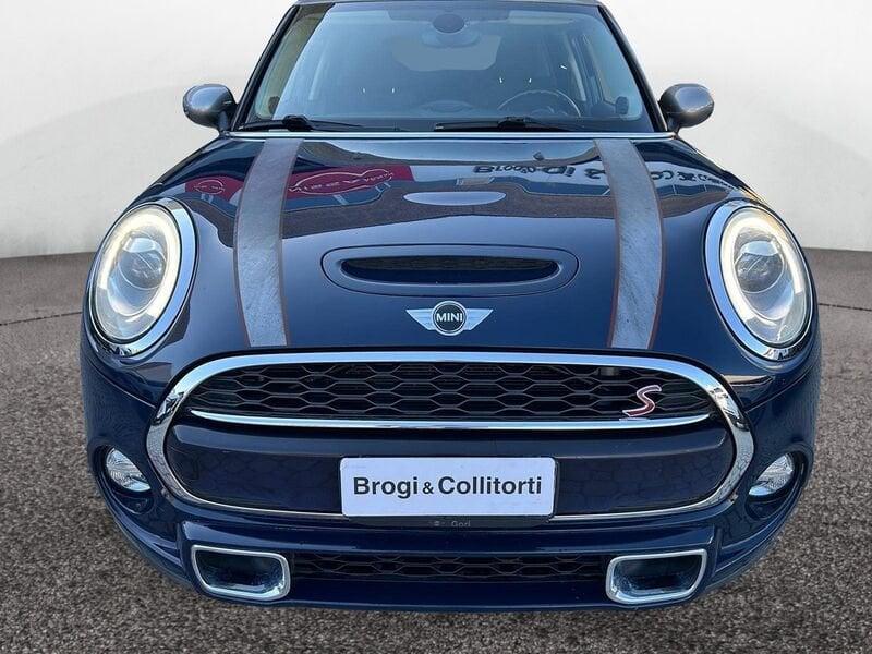 MINI Mini IV F55-F56 2014 5 Porte 2.0 Cooper SD Auto