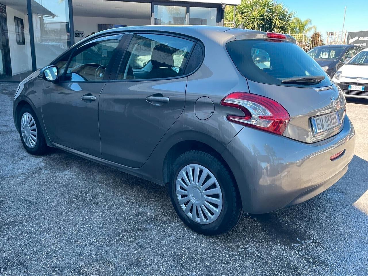 PEUGEOT 208 2014 1.4 GPL MOTORE NUOVO