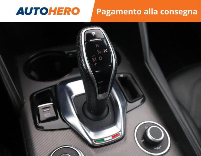 ALFA ROMEO Giulia 2.2 Turbodiesel 210 CV AT8 AWD Q4 Veloce