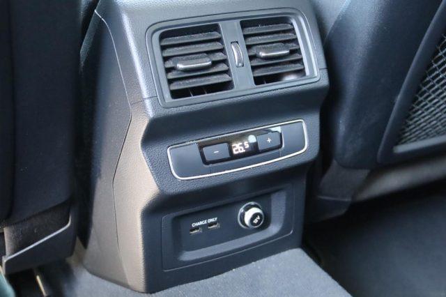 AUDI Q5 40 TDI quattro S tronic S-line Uniprop. Iva esp.