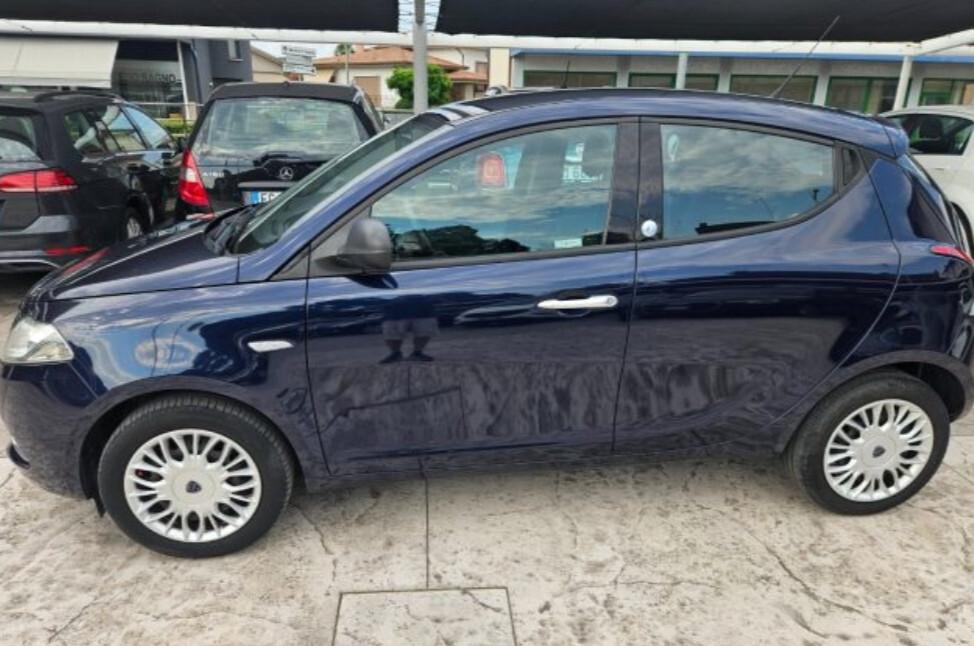 Lancia Ypsilon 1.2 69CV 5P GPL ELEFANTINO