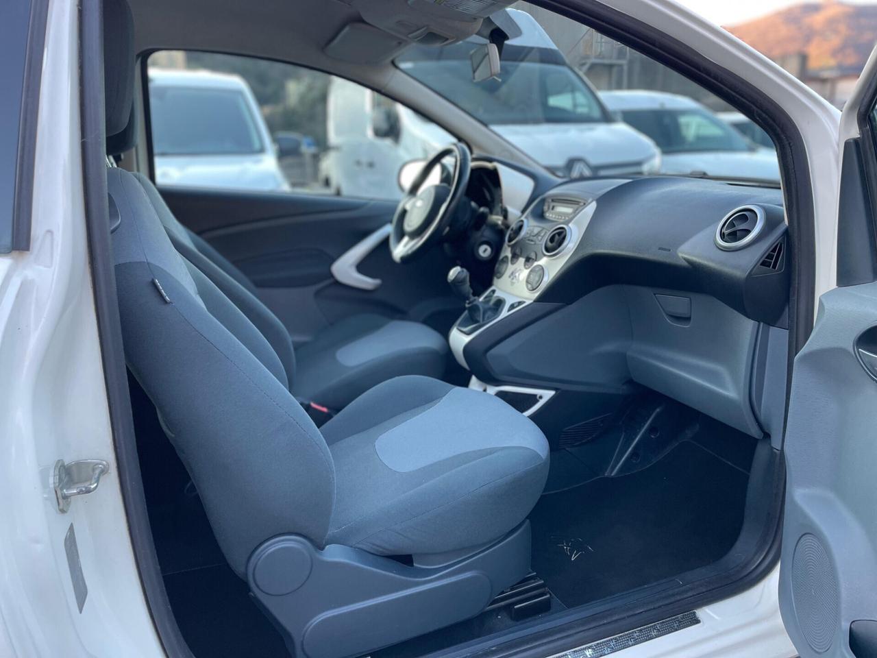 Ford Ka Ka+ 1.2 8V 69CV Titanium