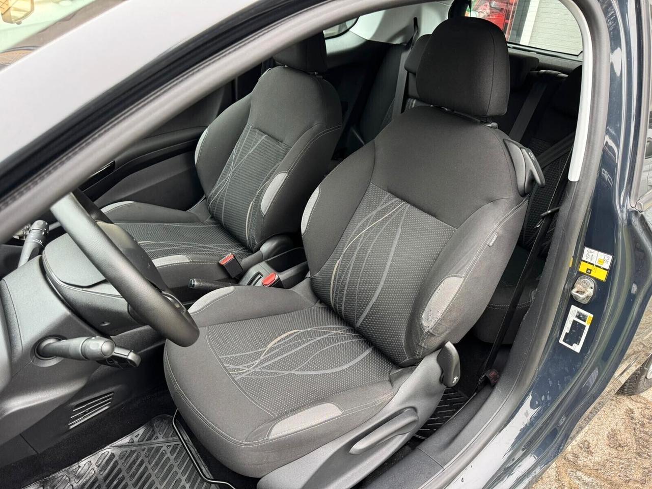 PEUGEOT 208 PureTech 68 3p ACT 72.000 KM