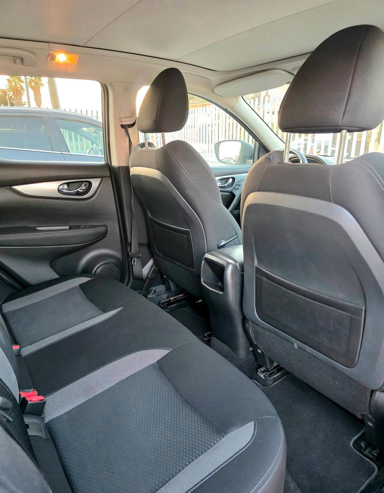 Nissan Qashqai 1.3 DIG-T 160 CV N-Connecta