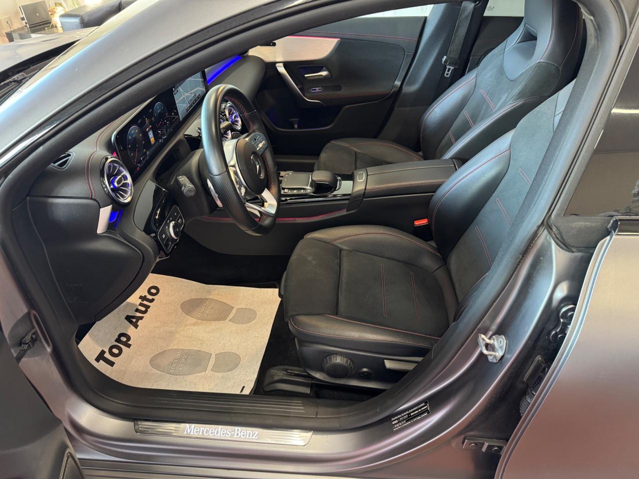 MERCEDES-BENZ CLA 200 d AUT. PREMIUM AMG / TETTO