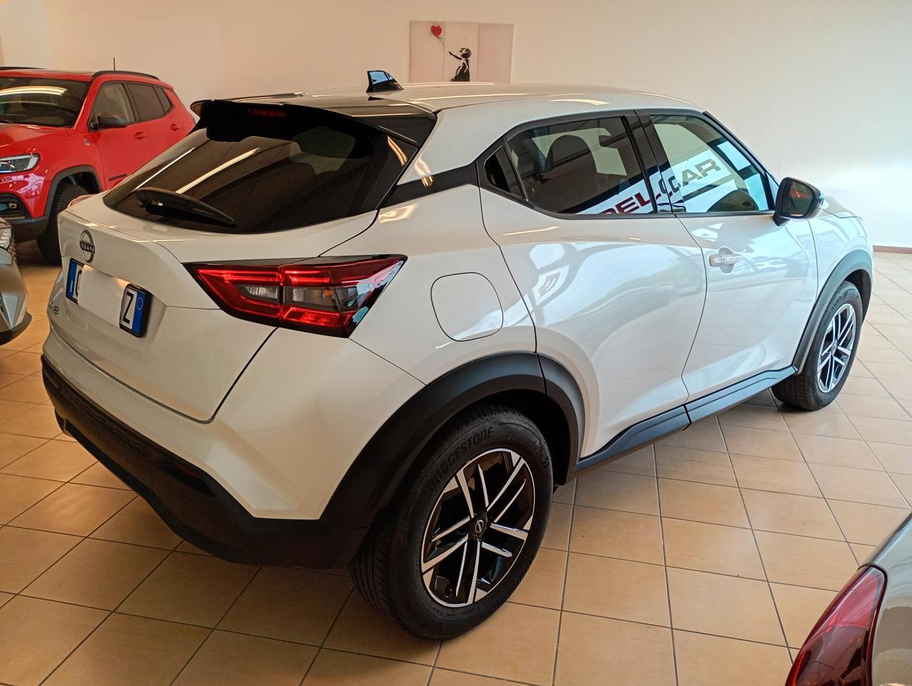 Nissan Juke 1.0 DIG-T 114 CV N-Connecta