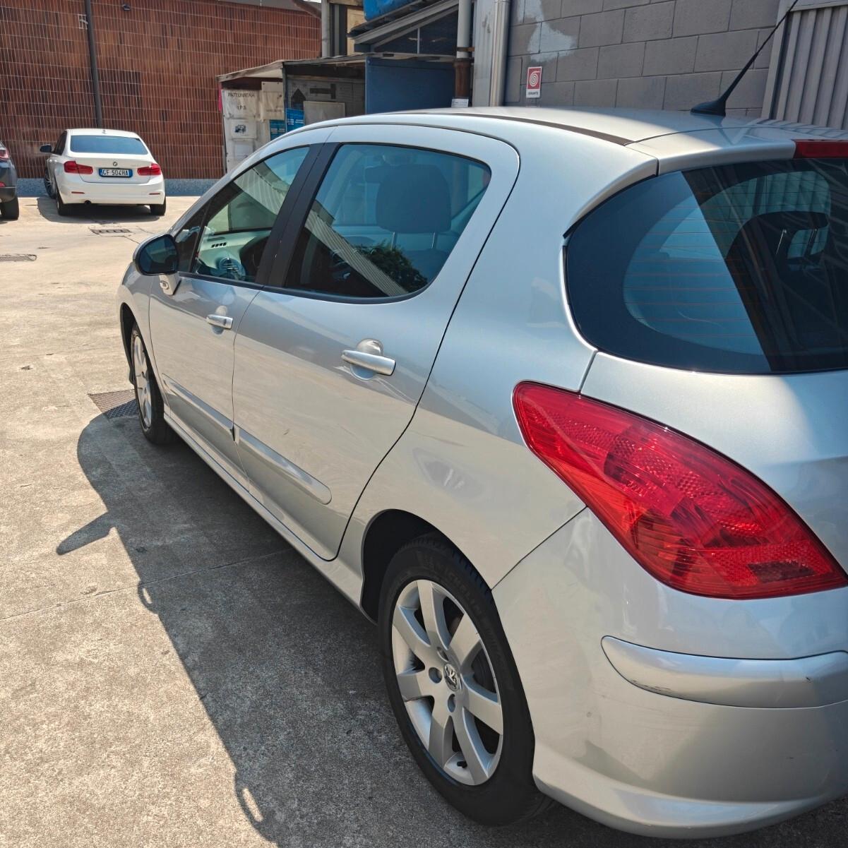 Peugeot 308 1.6 VTi 120CV 5p. Tecno