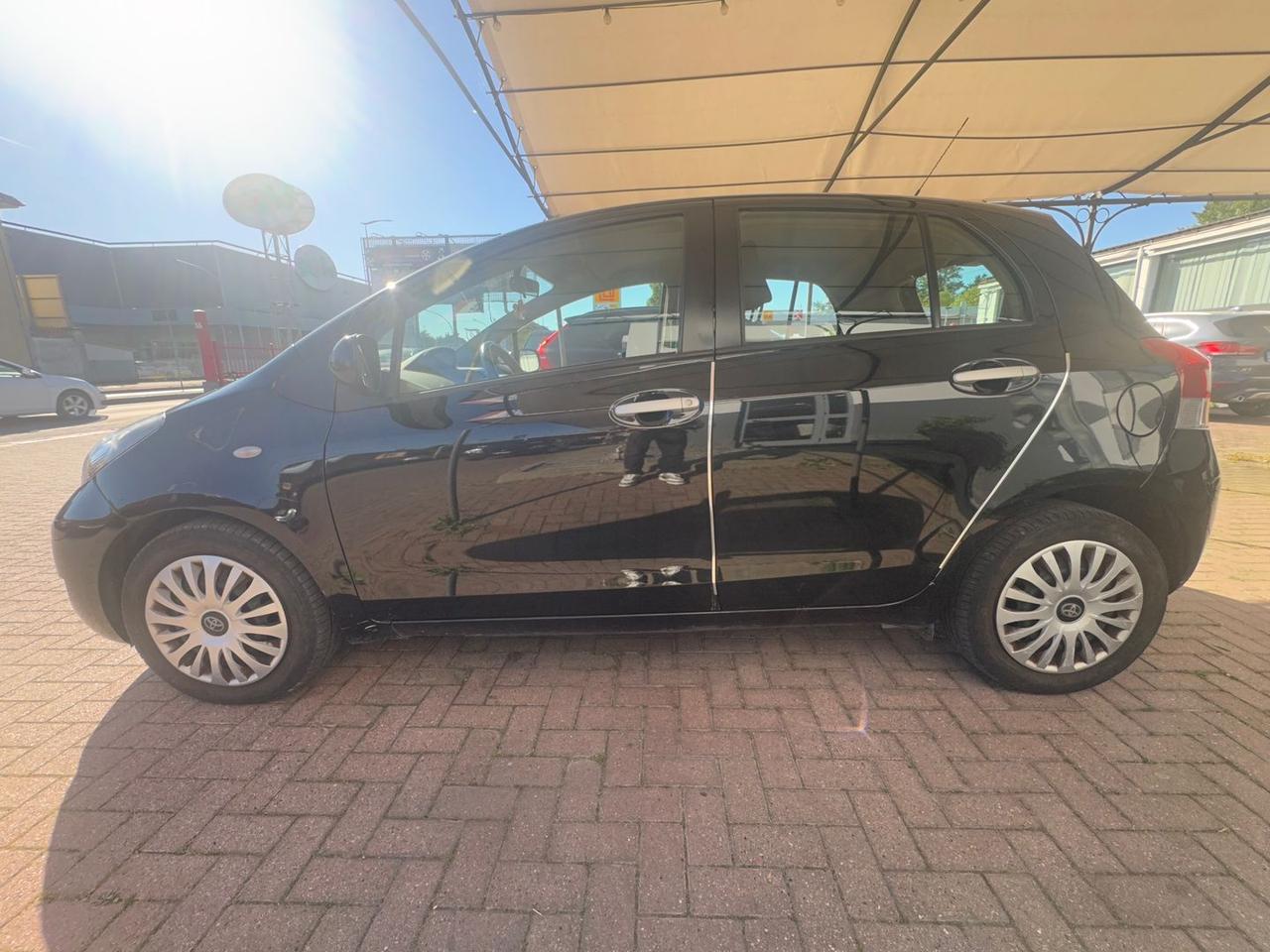 Toyota Yaris Sol 1.4 D-4D #10581