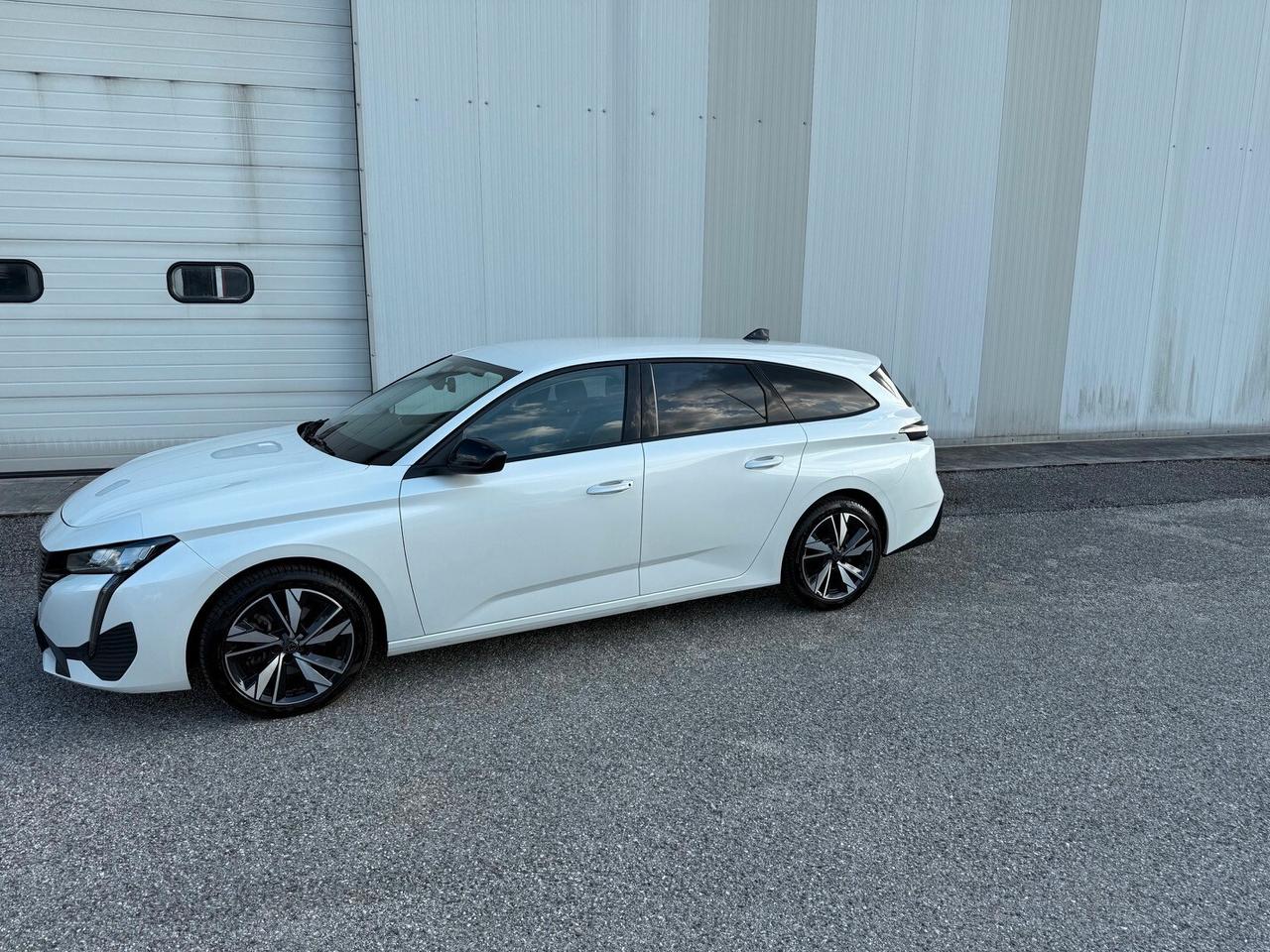 Peugeot 308 BlueHDi 130 S&S EAT8 SW Allure Pack