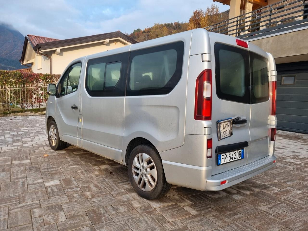 Opel Vivaro OPEL VIVARO 1.6 BITURBO ECOFLEX 9 POSTI