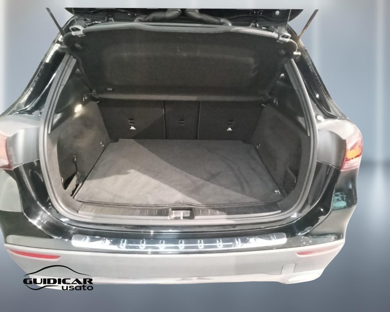 Mercedes-Benz GLA-H247 2020 - GLA 180 d Sport Plus auto