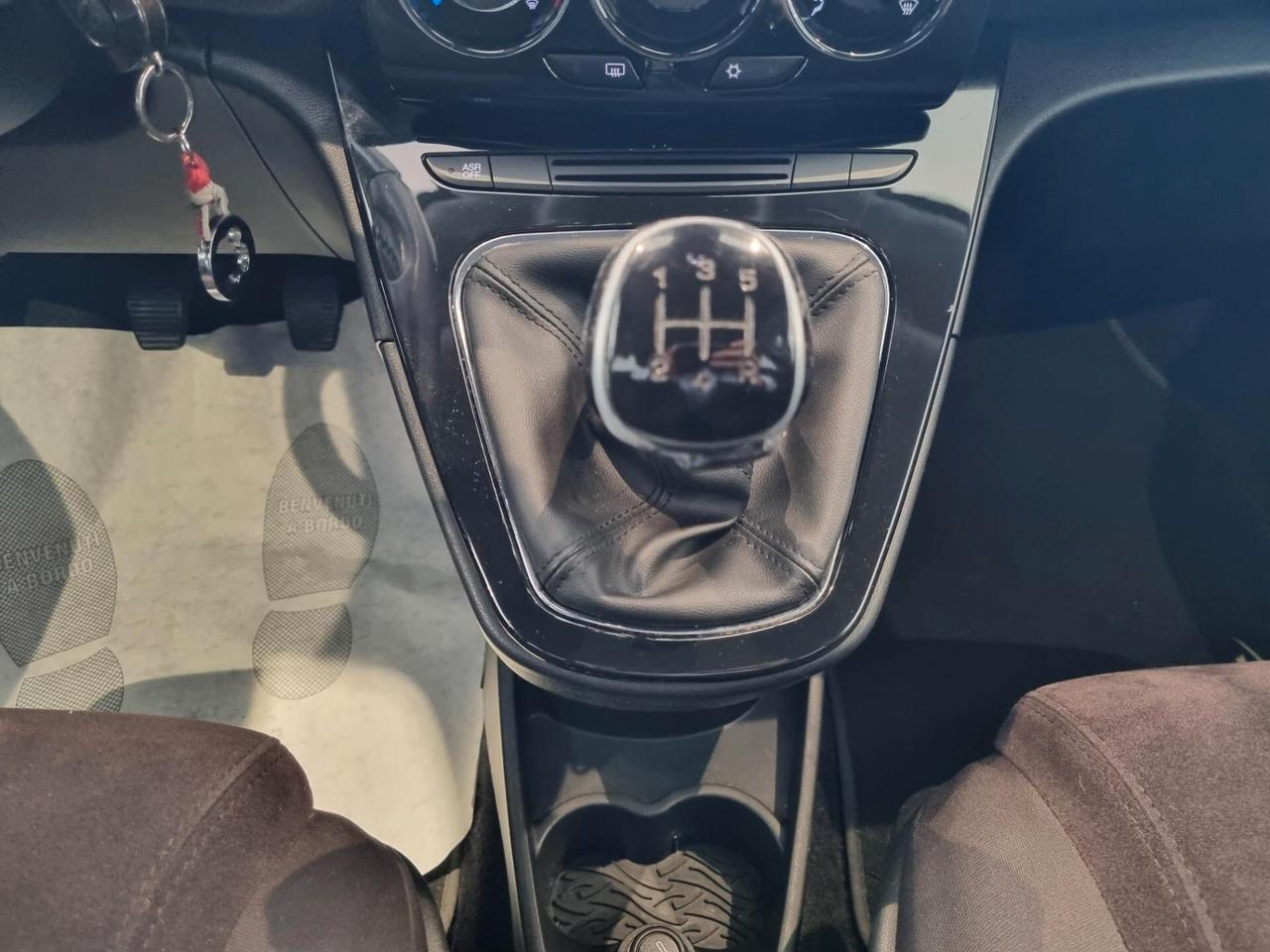 Lancia Ypsilon 1.3 MJT 16V 95 CV 5 porte S&S Gold