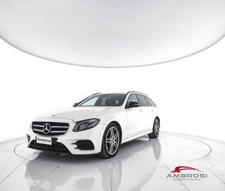 MERCEDES-BENZ CLA sse E 220 d 4Matic Auto Premium