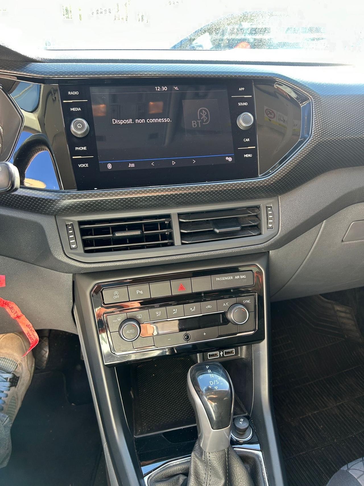 Volkswagen T-Cross 1.6 TDI DSG-2020 !TOTAL BLACK!